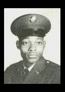 SP4 EARL MACK SP4 EARL MACK